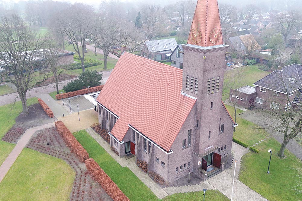 drone-foto-kerk-schoonebeek
